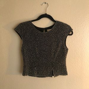 UNIQUE embellished top 😍 2P